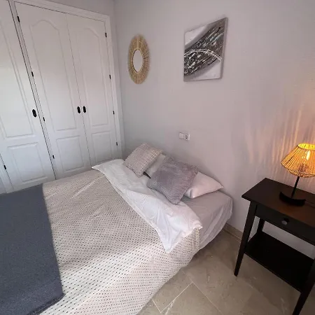 Apartment Lovely Penthouse Casares Costa - 500 Meters From The Bahia de Casares